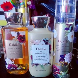 Dahlia bath & body works set